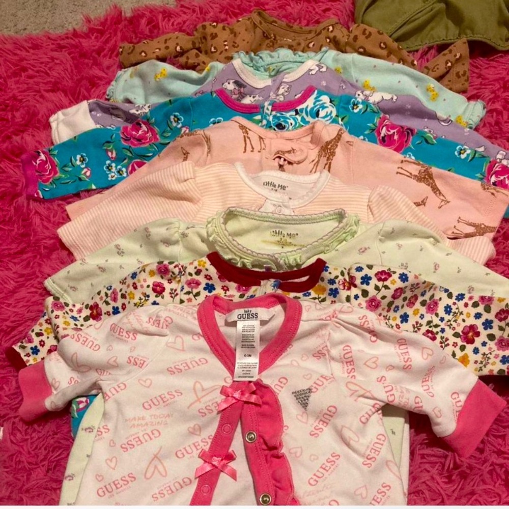 9 onesies and one full body outdoor winter onesie suit!❄️🤍